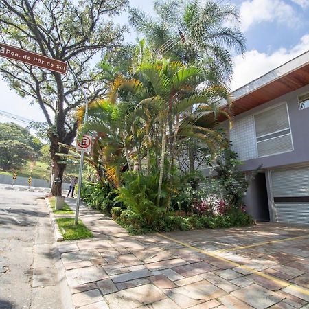 Aluguel De Suites Por Temporada Em Alto De Pinheiros Сан-Пауло Экстерьер фото