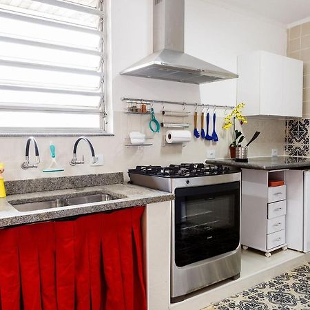 Aluguel De Suites Por Temporada Em Alto De Pinheiros Сан-Пауло Экстерьер фото